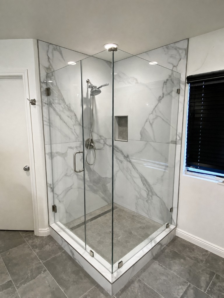 Bathrooms & Showers